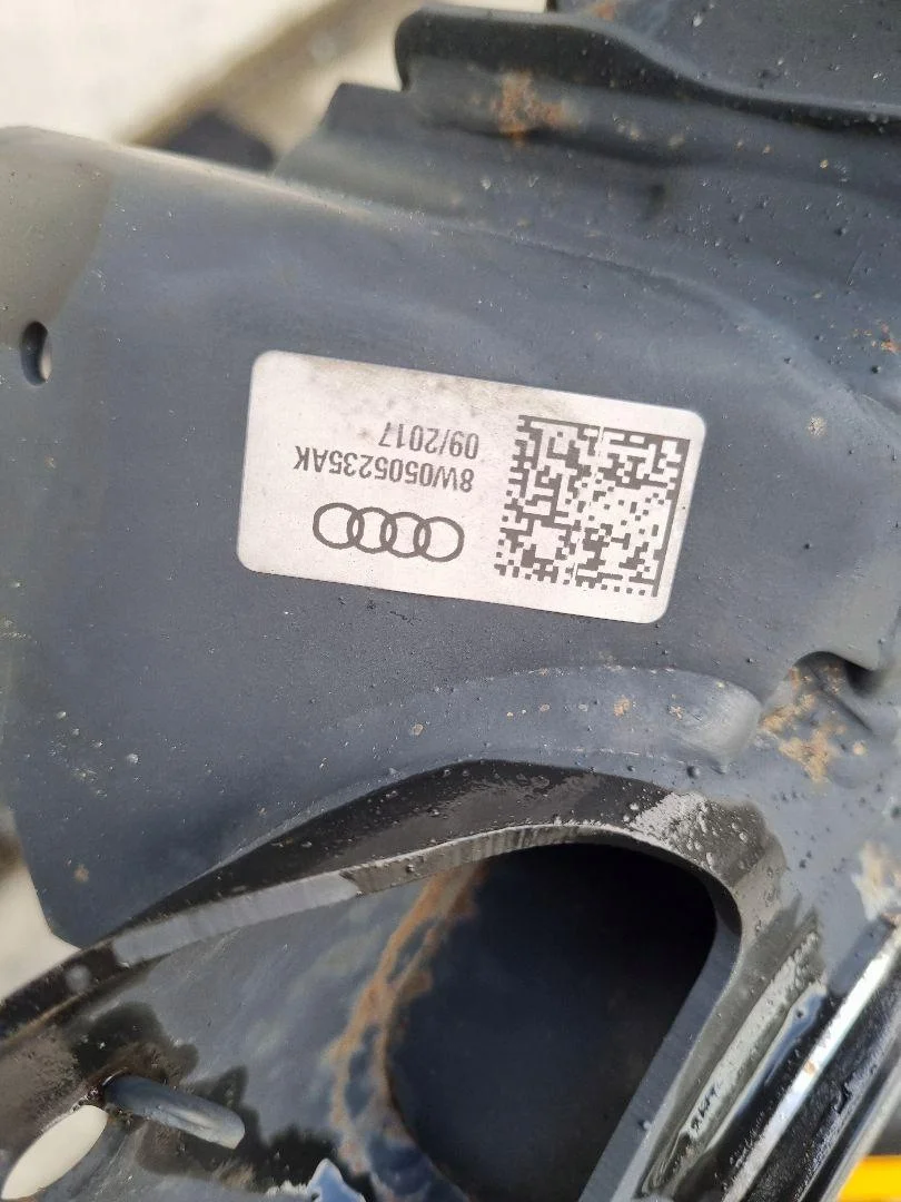 Audi A4 S4 B9 8W Barre arrière 8W0505235AK image 8