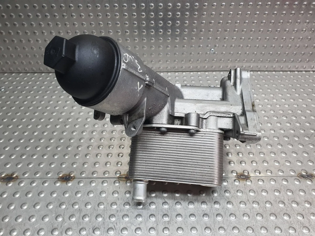 Used Oil Filter Housing BMW E91 E90 E60 E61 X5 image 4