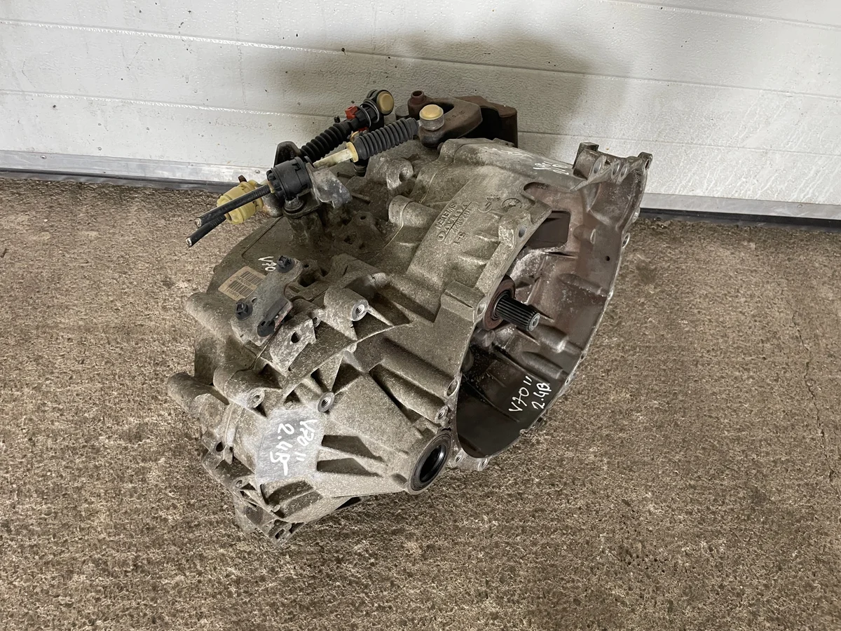 Cambio Volvo V70 II 2,4B P9482209