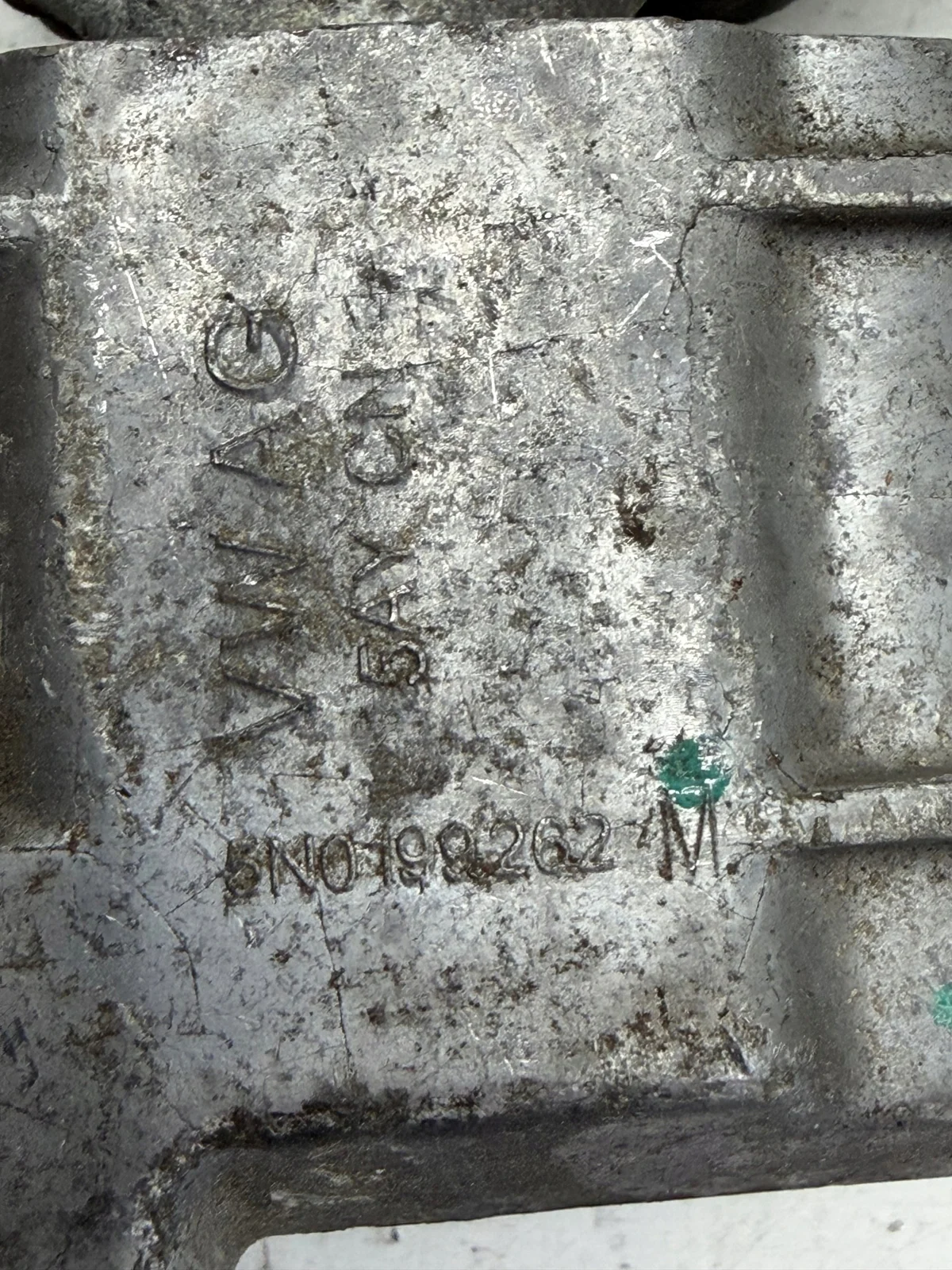 Volkswagen Engine Mount 5N0199262M Used