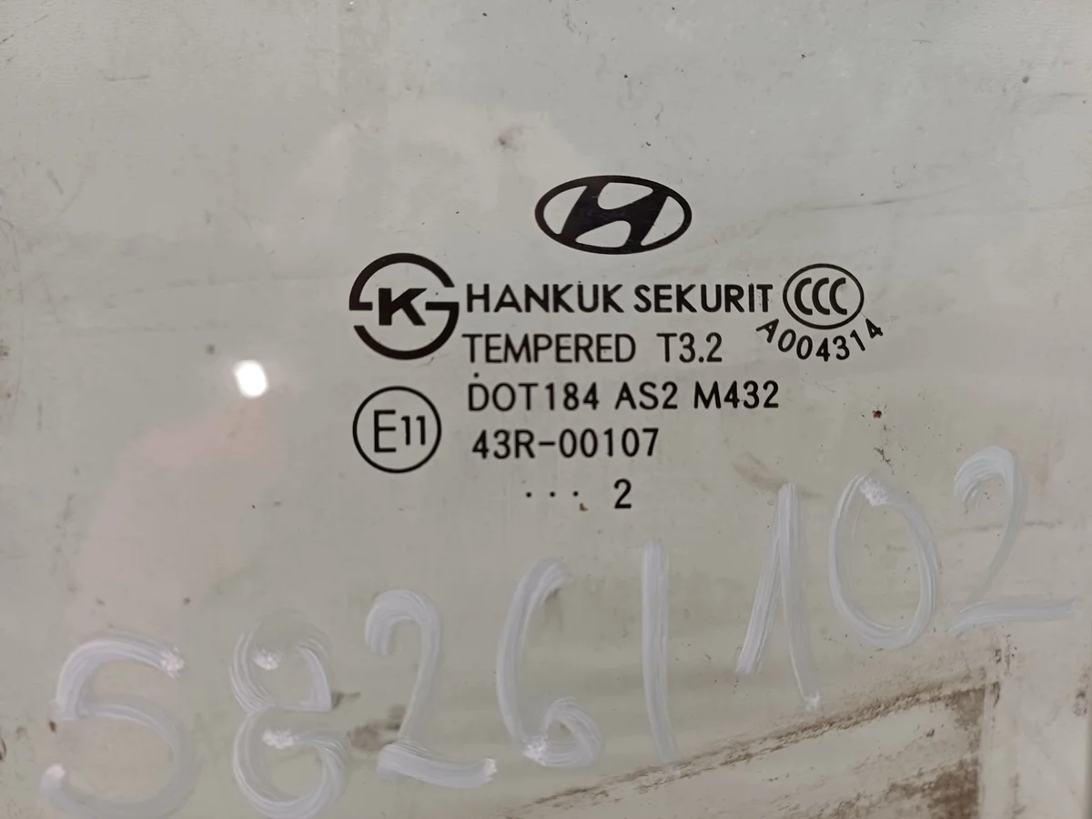 Hyundai Veloster 11- vasen takalasi, käytetty image 4