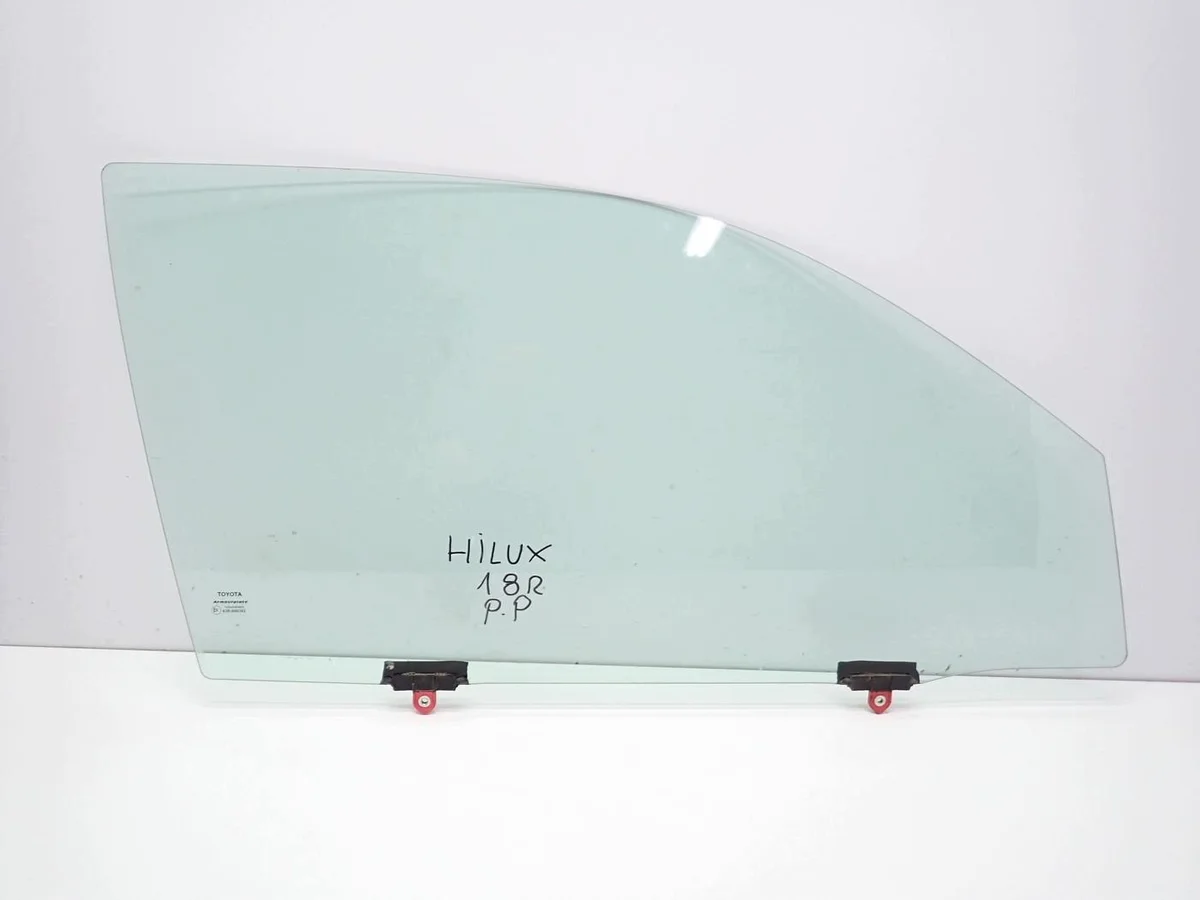 Toyota Hilux VIII 18R dörrglas höger fram