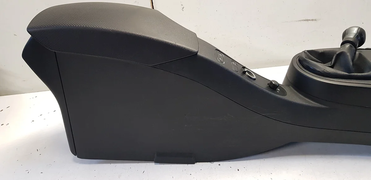 SEAT ALTEA XL 04-09 Armsteun Tunnel 5P0864251B image 10