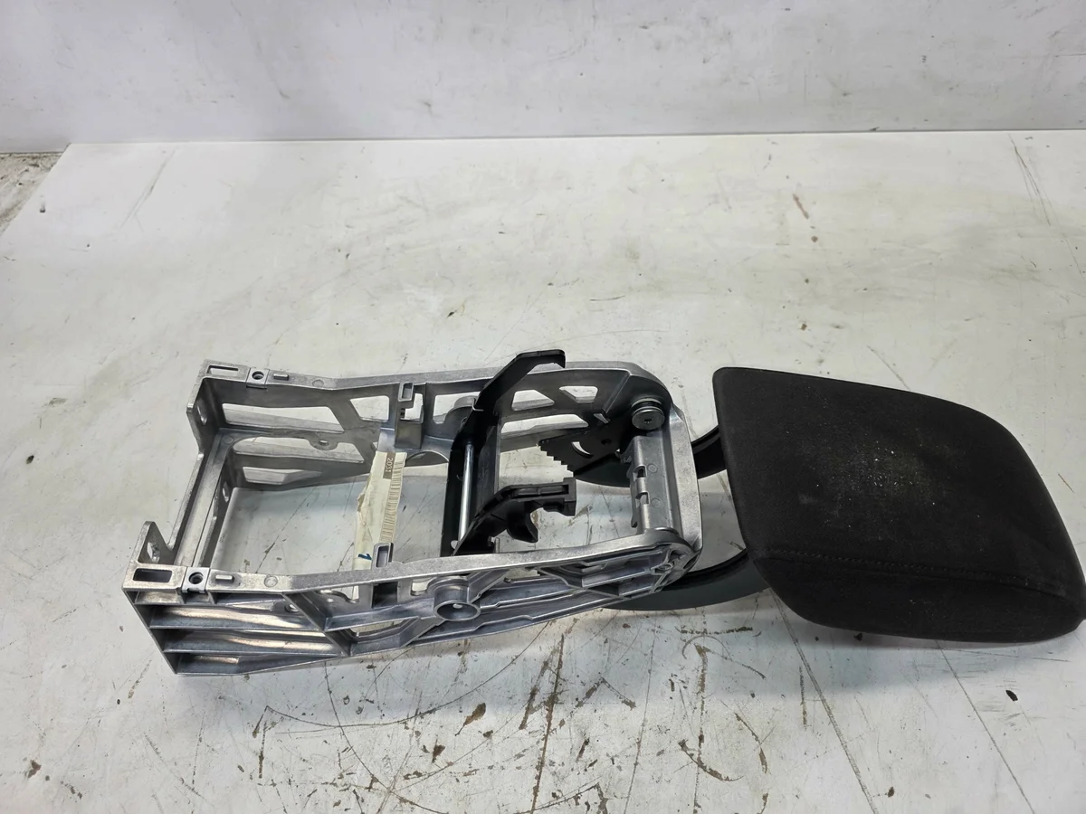 Bracciolo Audi Q3 8U Tessuto 8U0864283A 6PS image 7