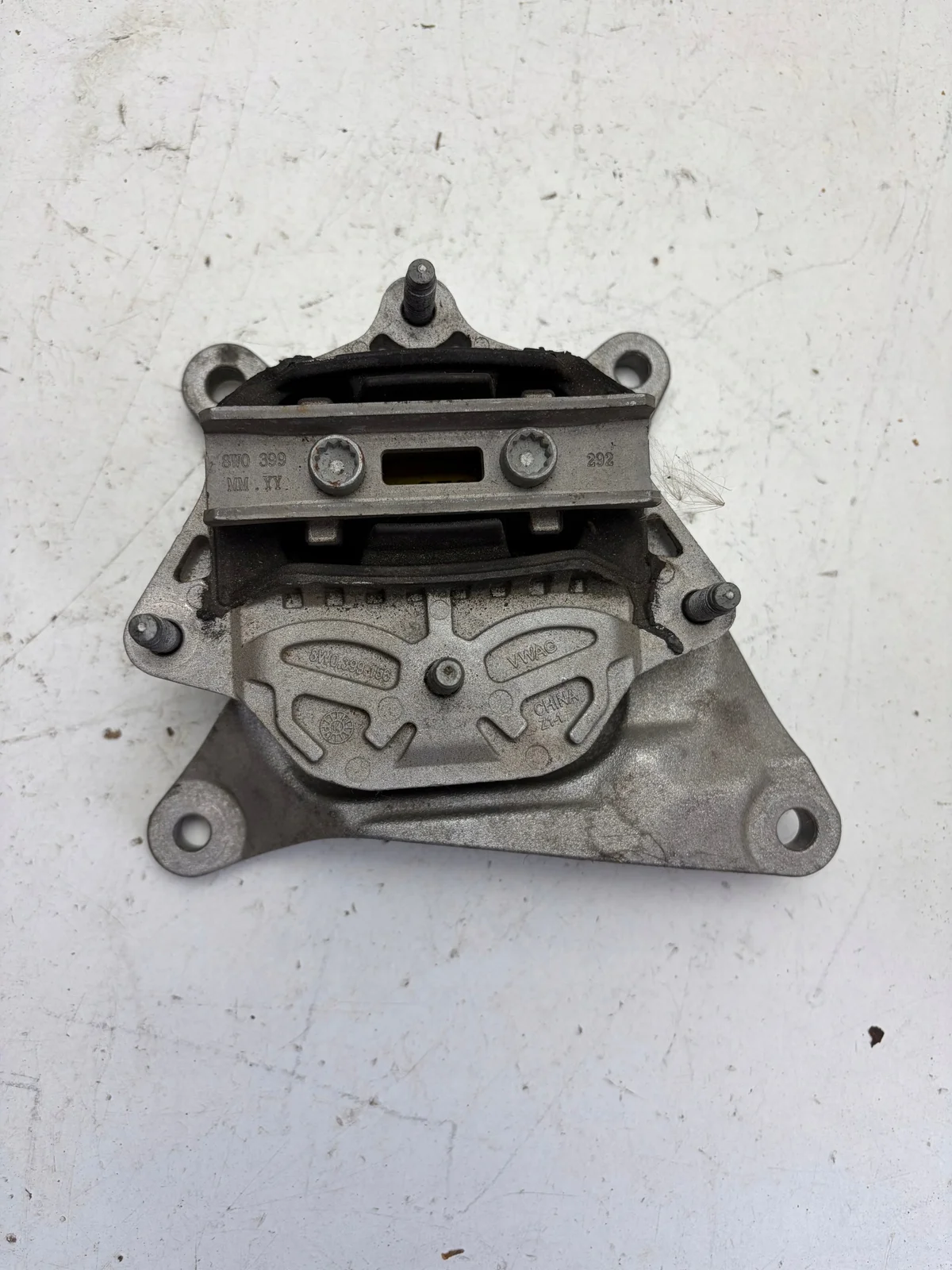 Audi 8W0399156 Suporte Coxim Câmbio Usado