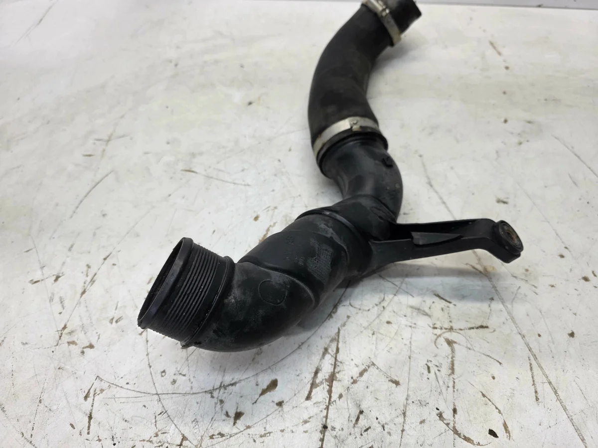 Durite d'intercooler Audi VW Skoda 5N0145762BA image 4
