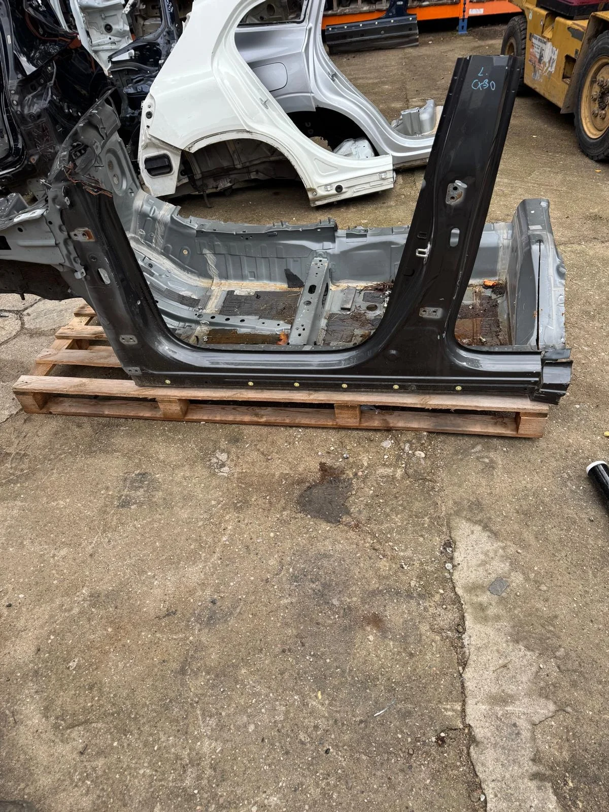 Linker middenstijl CX30 CX-30 2019-25 image 3