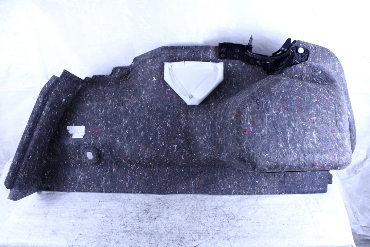 BMW 5 G60 Verkleidung Kofferraum links image 7