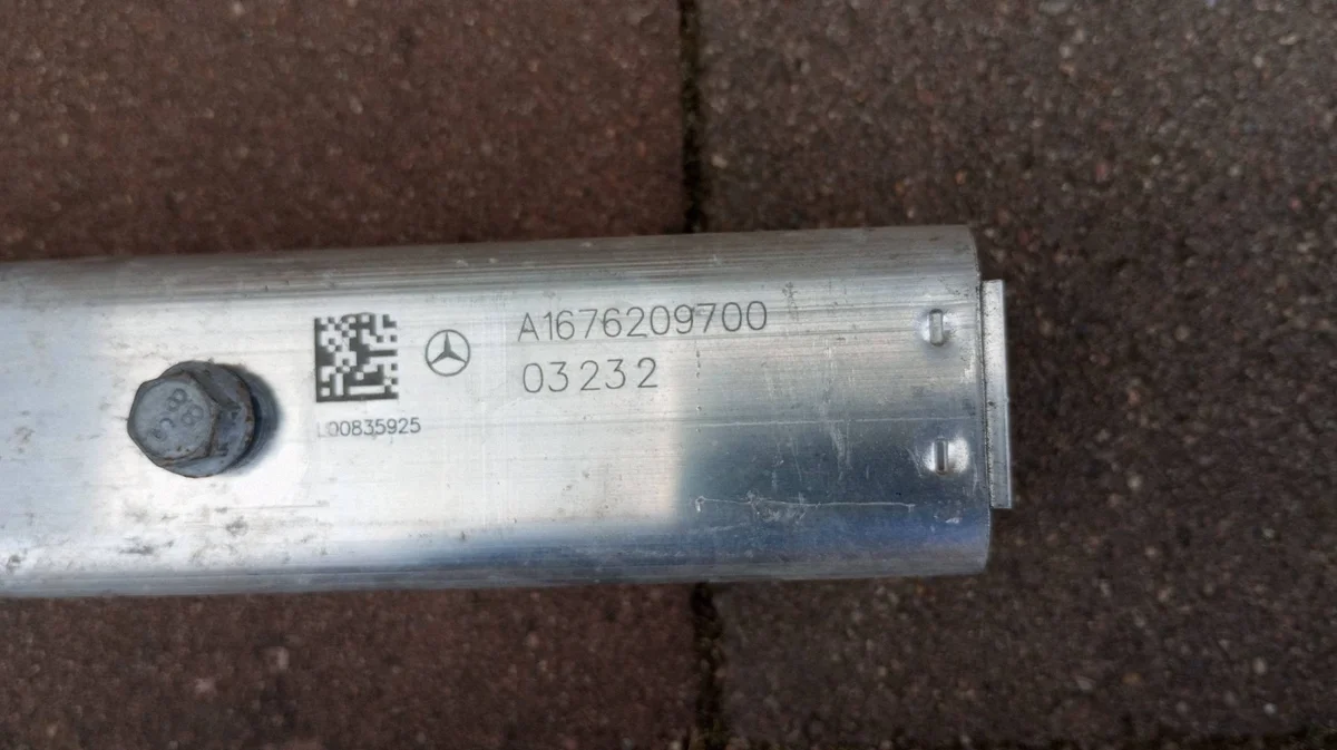 Mercedes GLE W167 Linker Kneuszone A1676209700 image 3