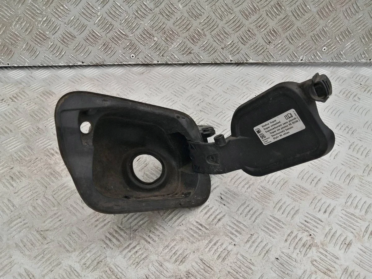 Tanklock VW Touran II 5TA809857 image 3