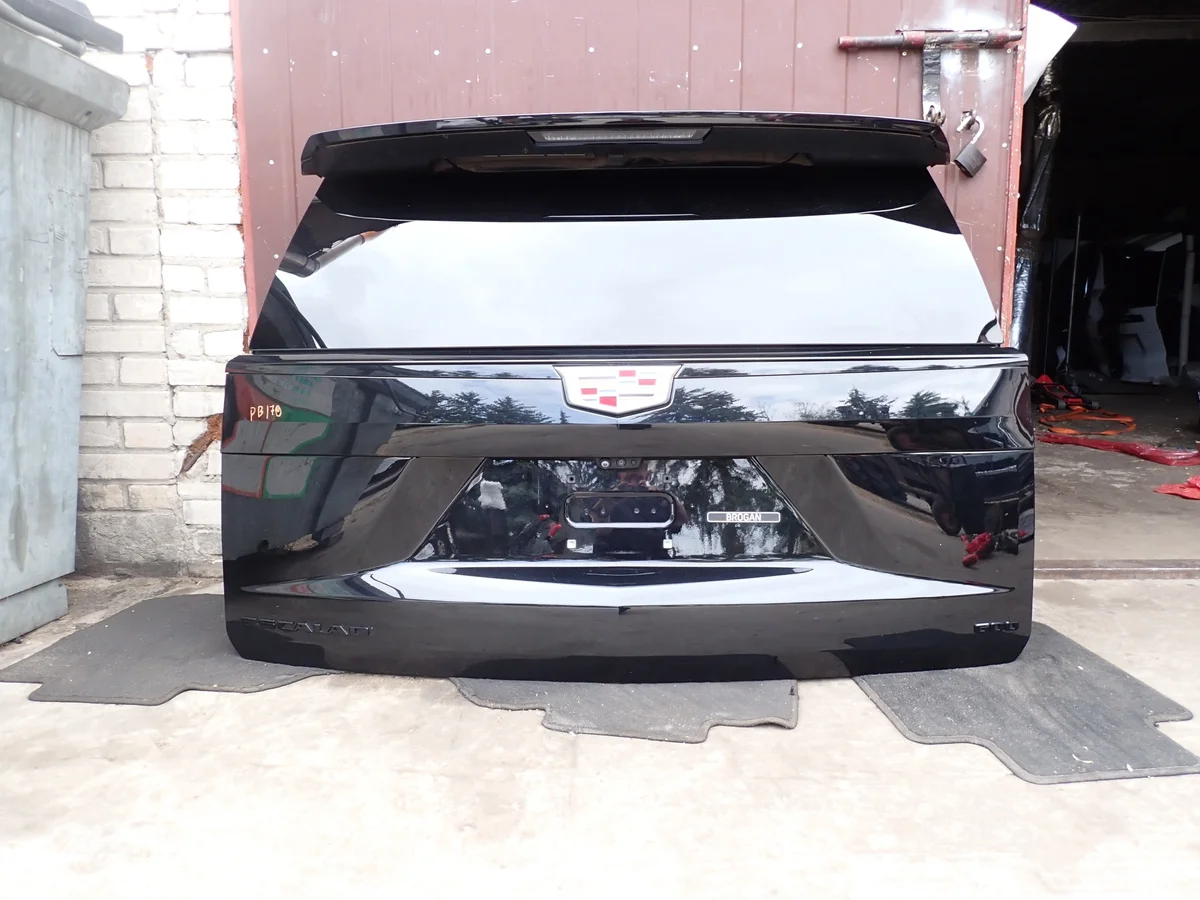 Portellone Cadillac Escalade 5 Sport 2021-