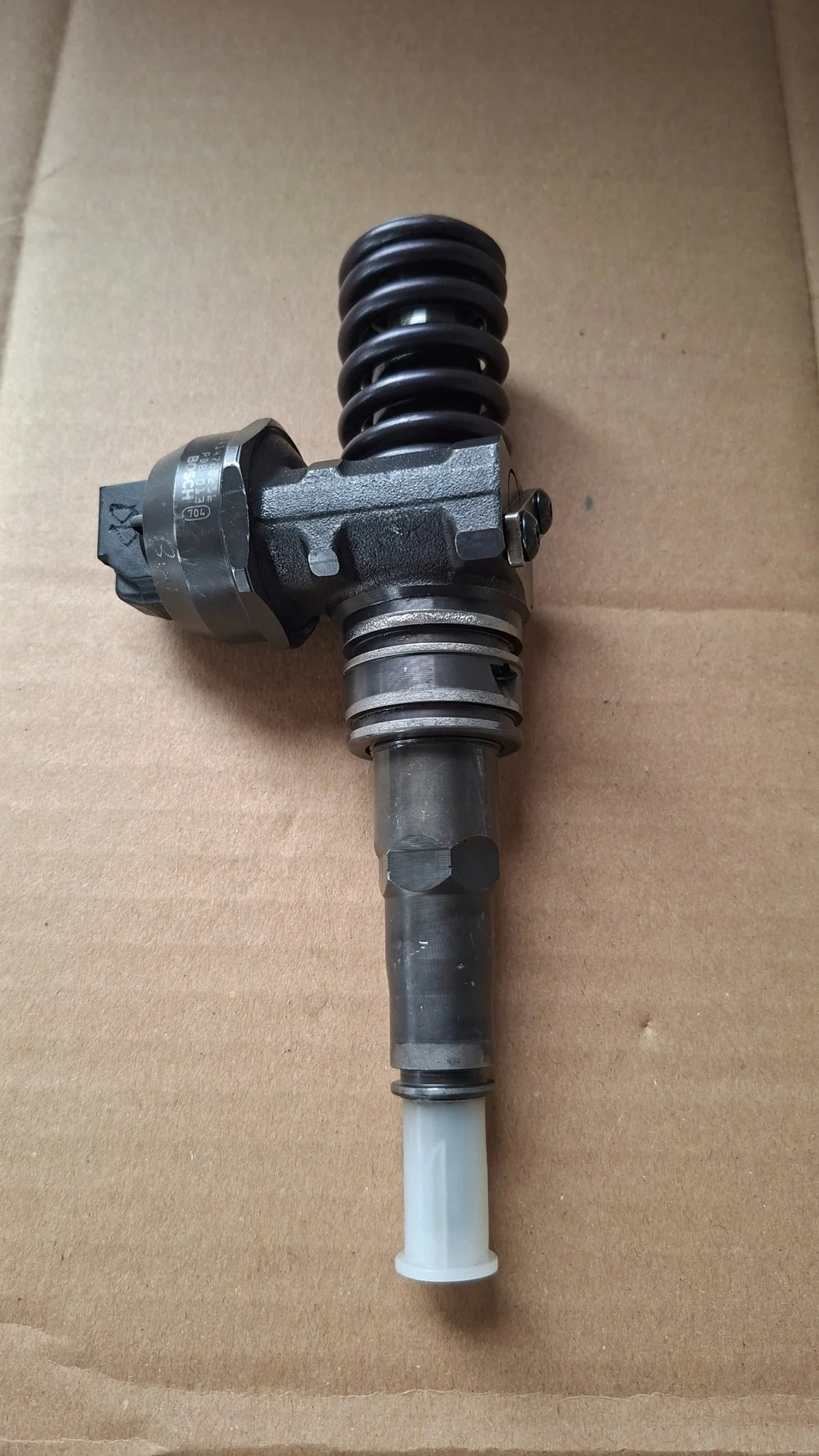 Inyector VW Passat B5 1.9TDI 0414720216 image 5