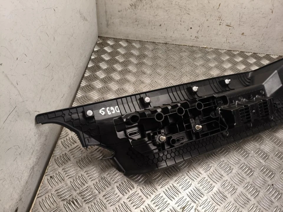Trunk Lining Left VW Caddy V 2K4853375G image 8