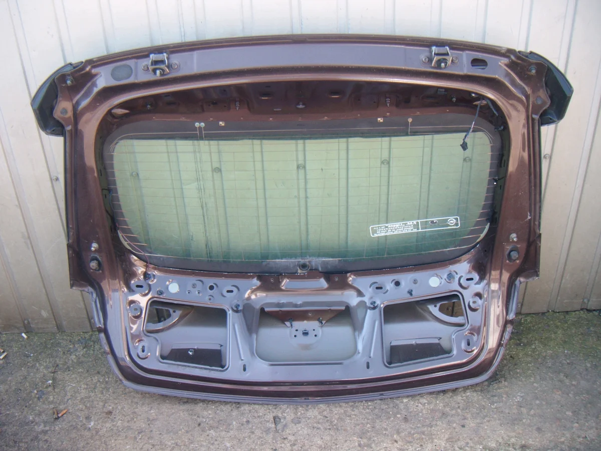 Opel Astra K V 15- Porta Mala Usada image 4