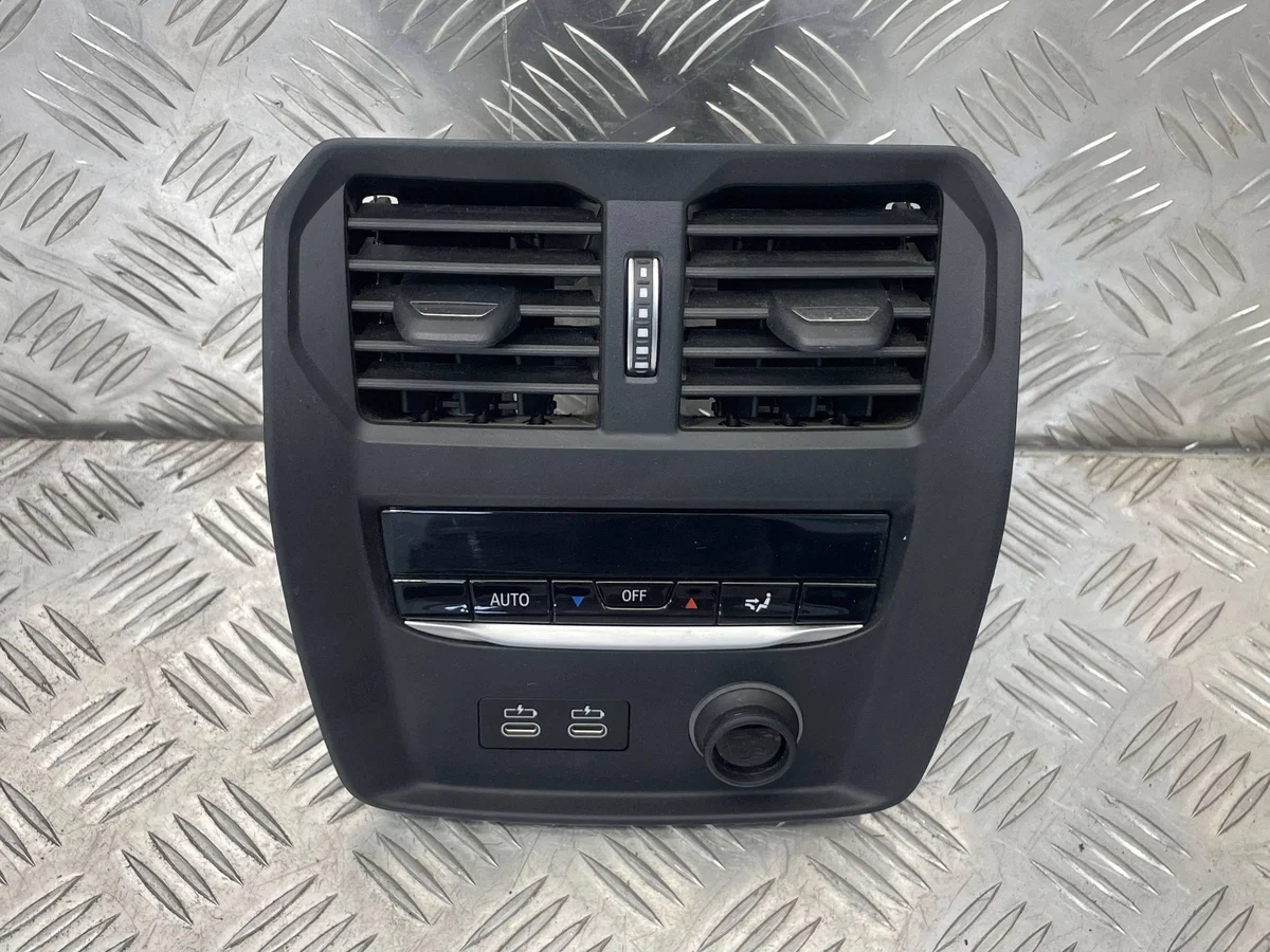 BMW G21 Lüftungsgitter hinten USB gebraucht image 3