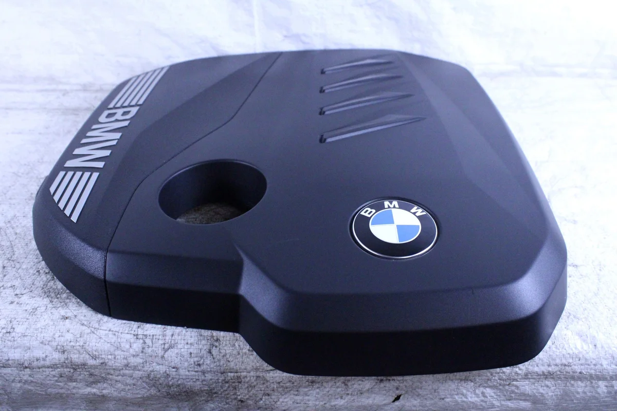 BMW G60 G61 X3 G45 Motorafdekking image 3
