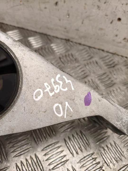 Nissan Ariya 2025 Engine Mount 319984 image 3