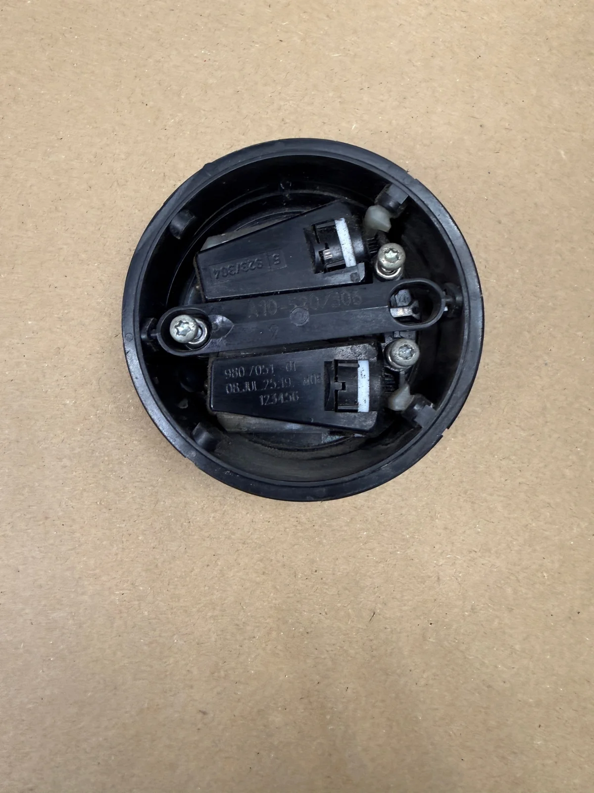 Peilin säätömoottori Fiat A10-520/306 Käytetty