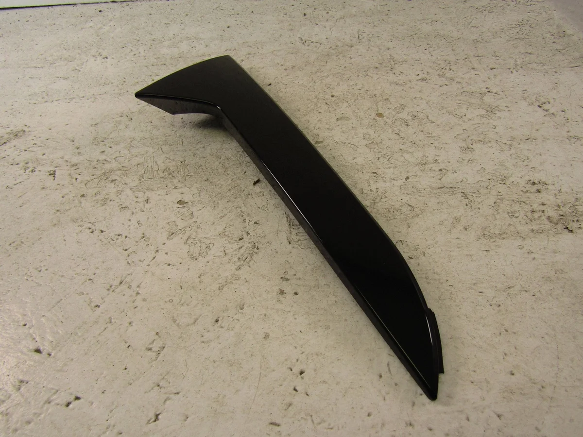 Audi Q5 SQ5 Spoiler Hayon Droit 8MA854872C image 3