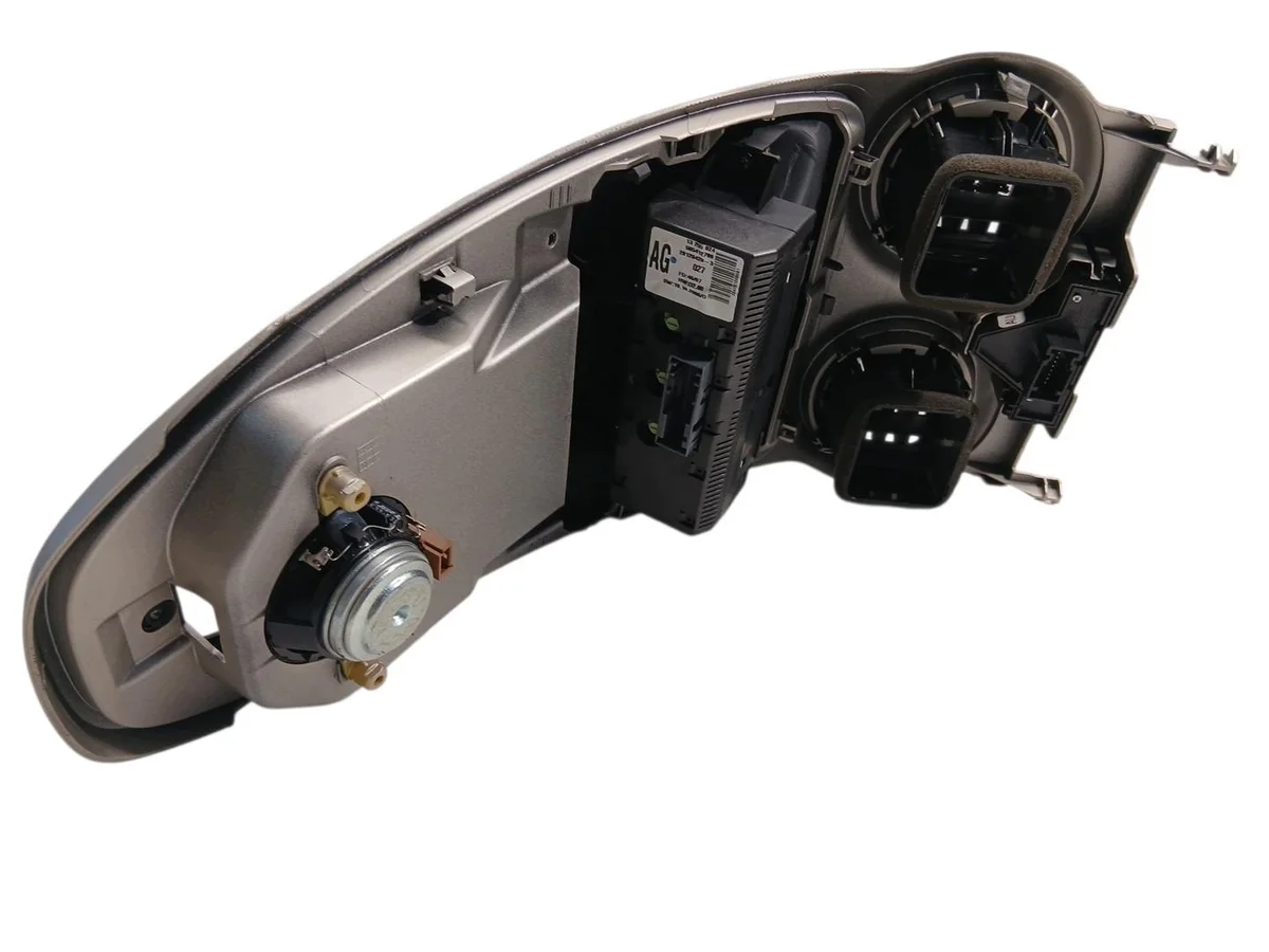 Griglia Aria Centrale Opel Corsa D Usata image 4