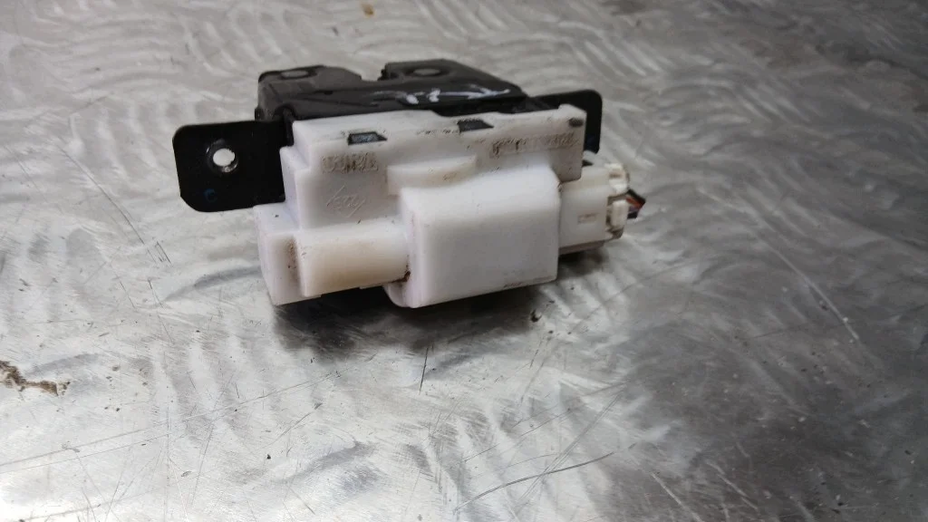 Schloss Heckklappe Renault Modus I FL 1.2B 07-12 image 3