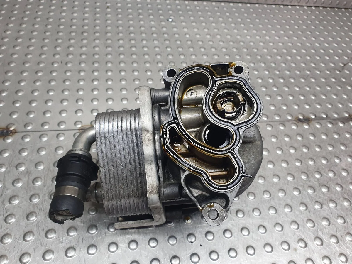 Ölfiltergehäuse Basis BMW E53 E60 E61 E46 E39 image 5