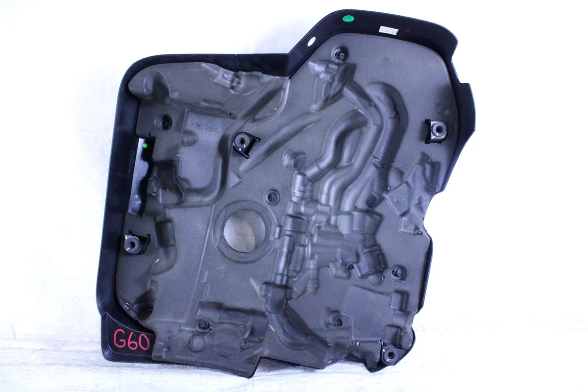 BMW 5 G60 Motorafdekking 11147935415 image 9
