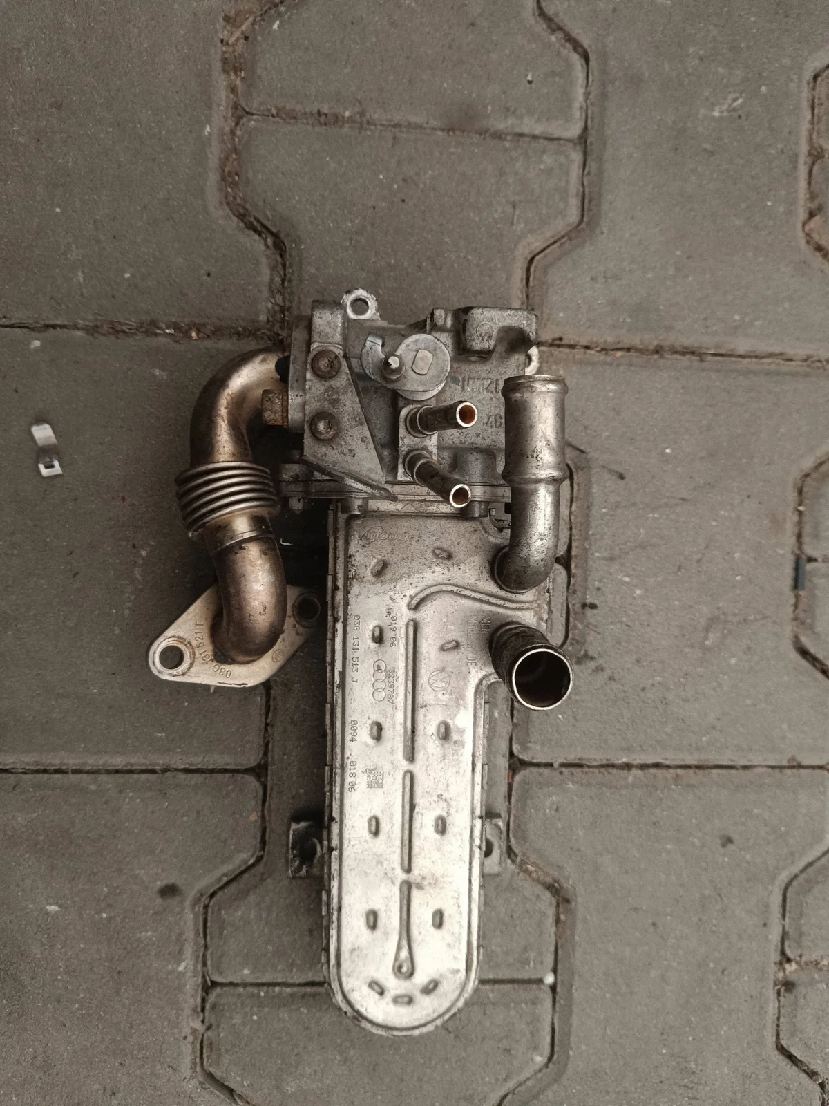 Refroidisseur EGR Renault Scenic III 03G131513J