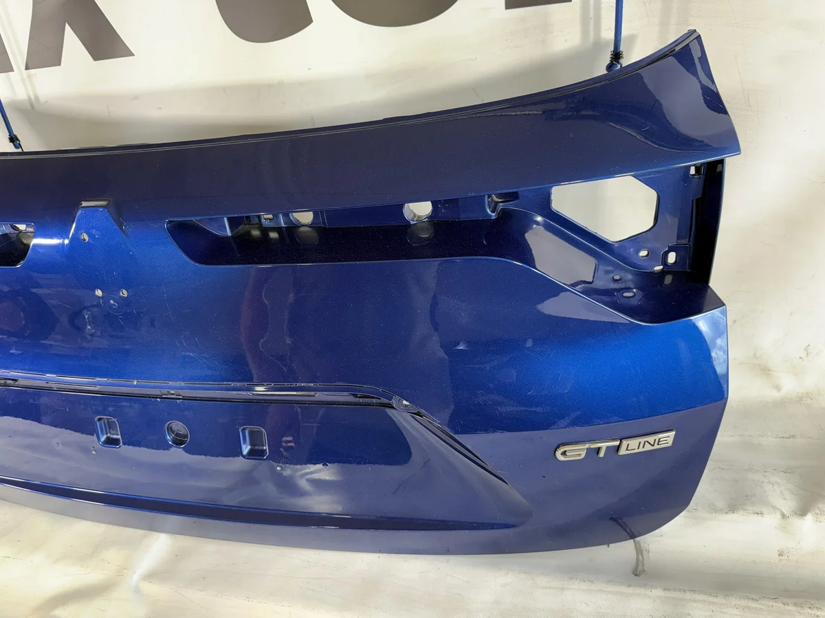 Renault Megane IV Kombi Kofferraumklappe Blende image 7