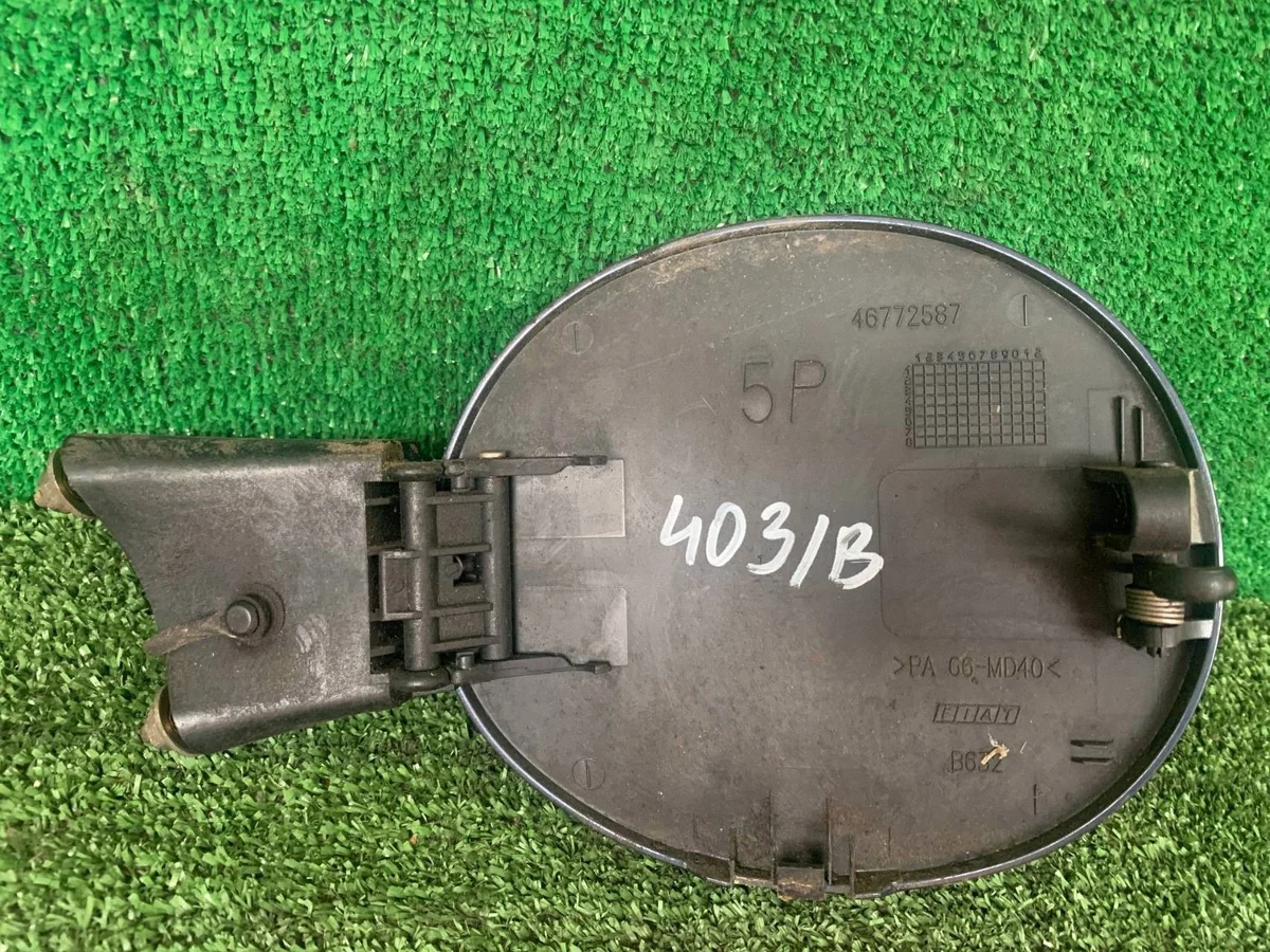 Bränslepåfyllningslucka Fiat Stilo 5D HB image 3