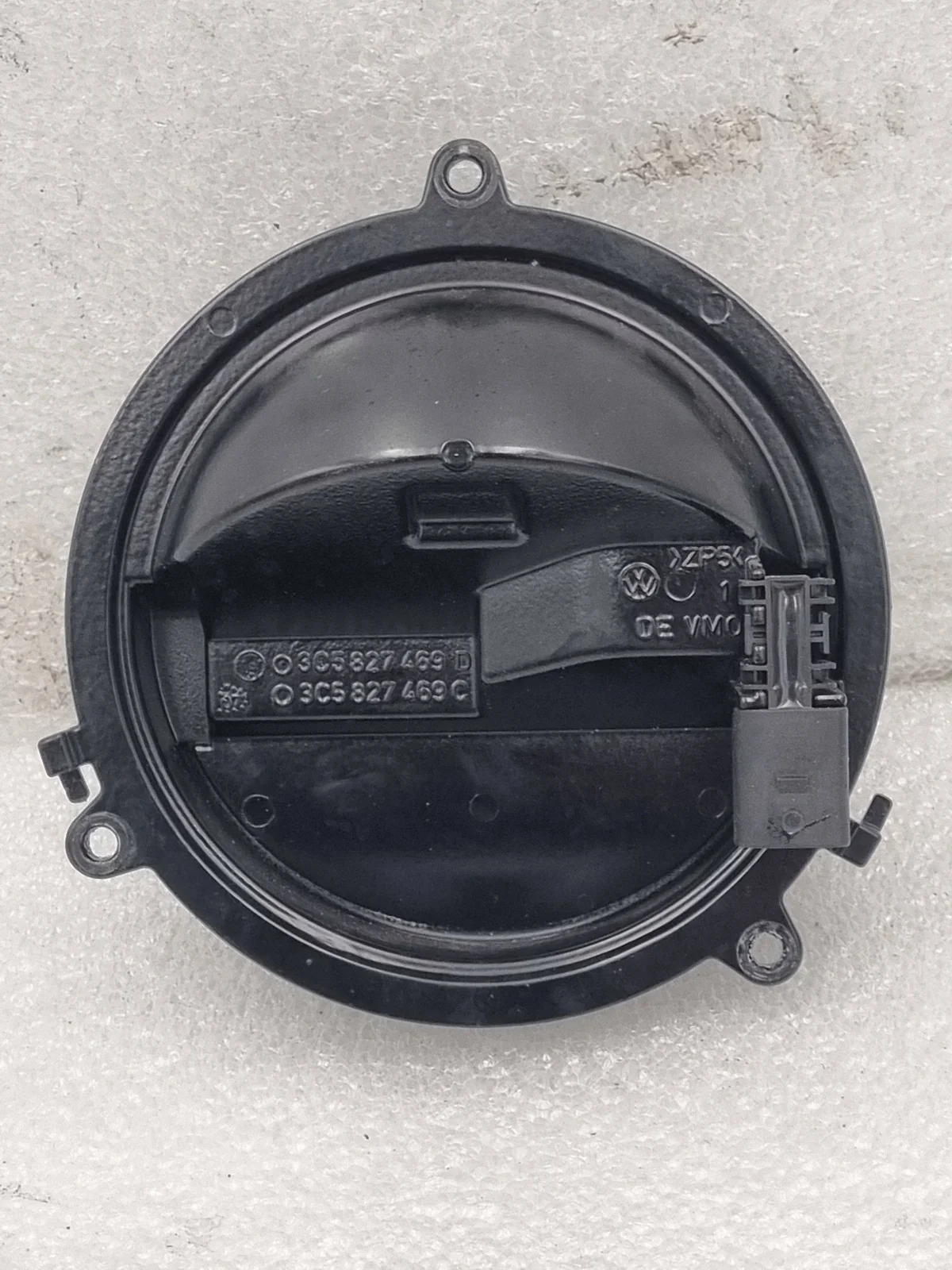 Volkswagen kofferbak handgreep 3C5827469D image 3