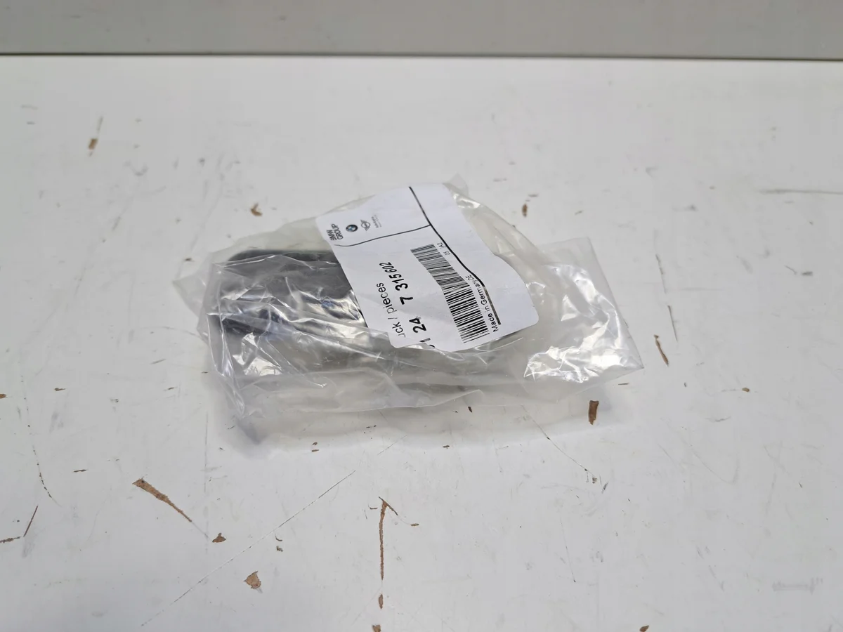 BMW i3 I01 G32 Micro-interrupteur hayon 7315602 image 3