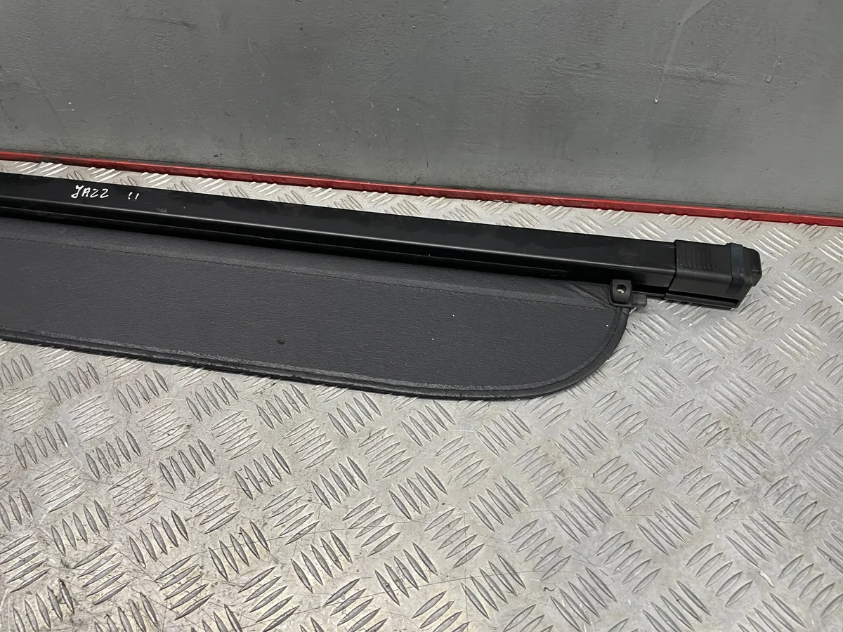 Honda Jazz II Rollo Kofferraum 02-08 image 3