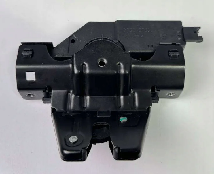 Fechadura Porta-Malas BMW TLA37866 Usada