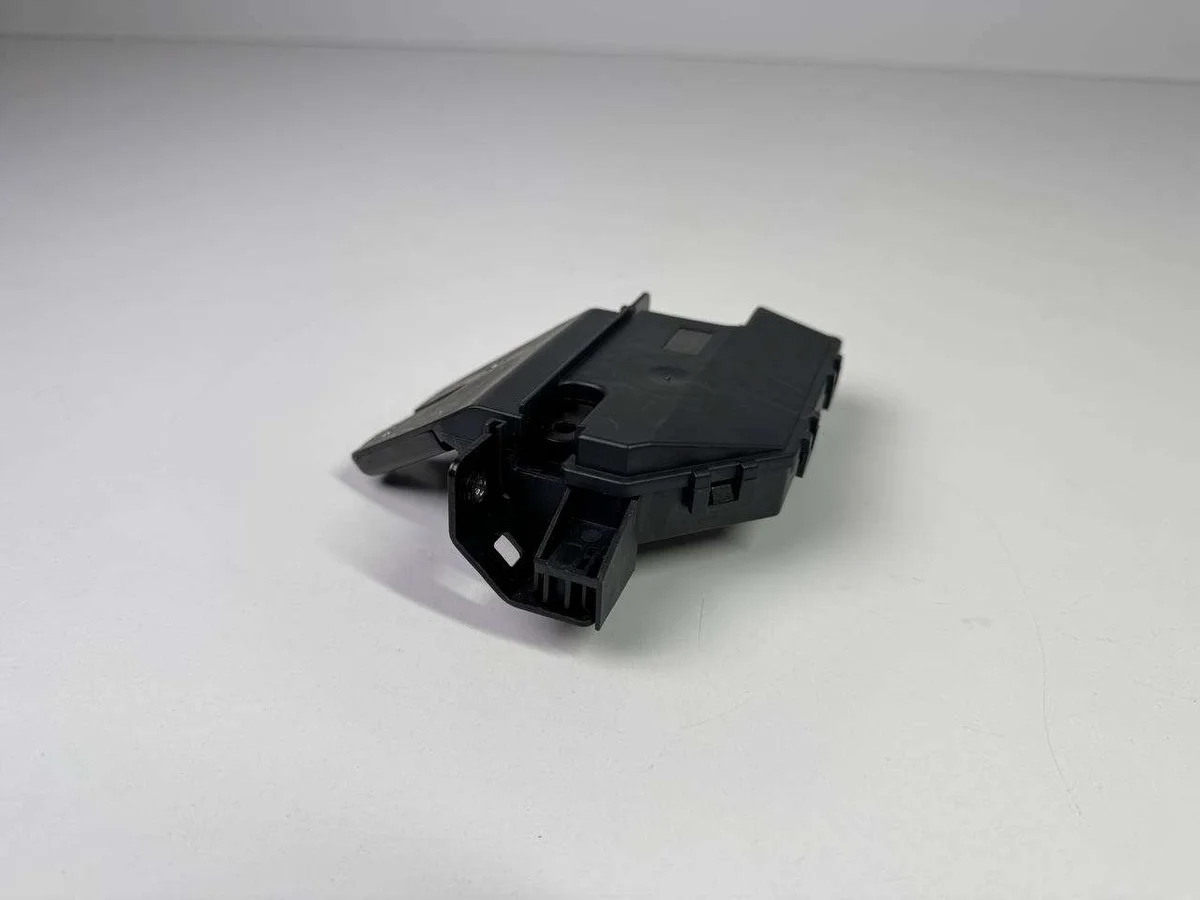 Serratura bagagliaio BMW PBT-GF20 BH 3 R072426295