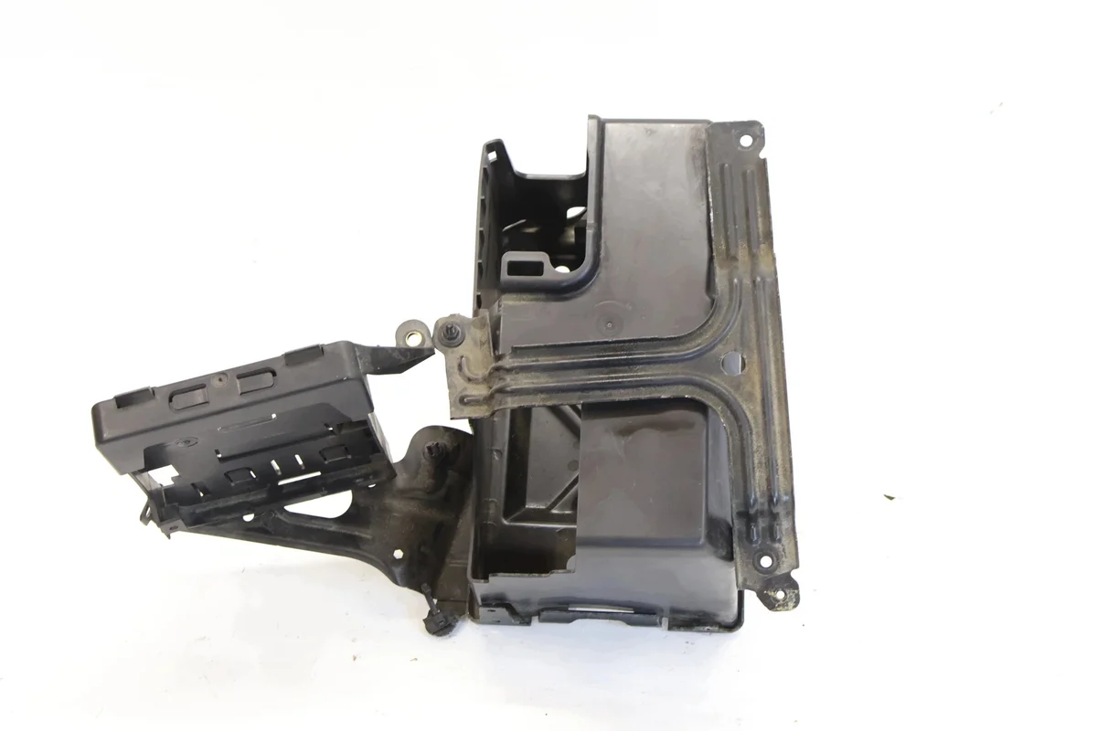 Opel Insignia B Battery Tray Base 84221668