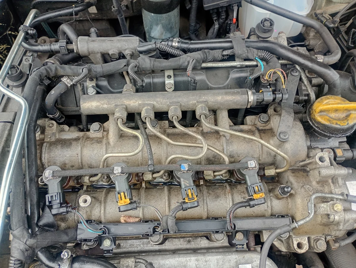 Einspritzleiste Alfa Romeo 159 1.9 JTDM image 3
