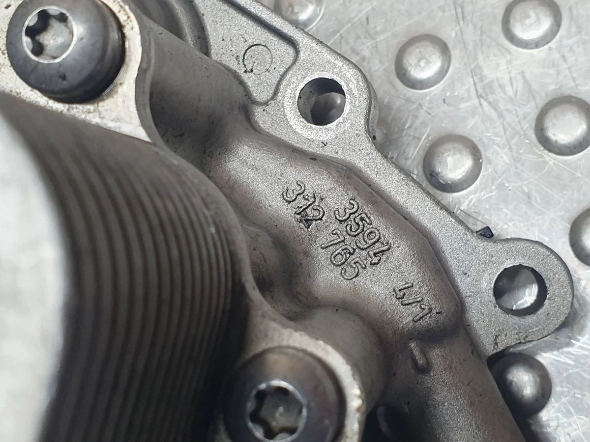Ölfiltergehäuse Ford Focus Mk3 1.5 TDCI gebraucht image 7
