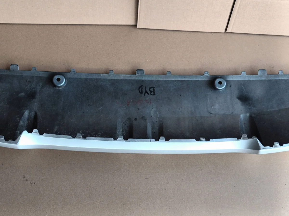 BYD Atto 2 Heckstoßfänger Spoiler Diffusor image 7