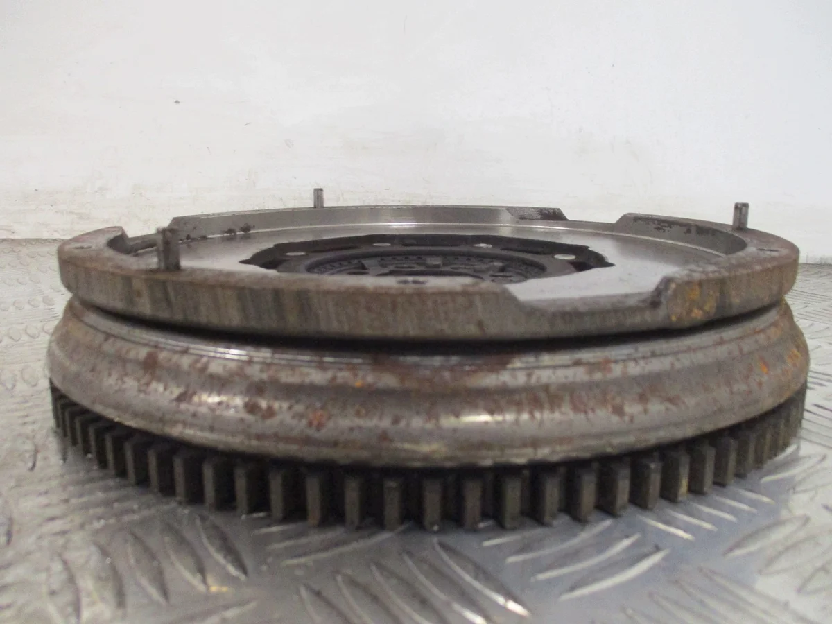 Embrayage Toyota Rav4 2.2D 31250-42030 ZB image 7