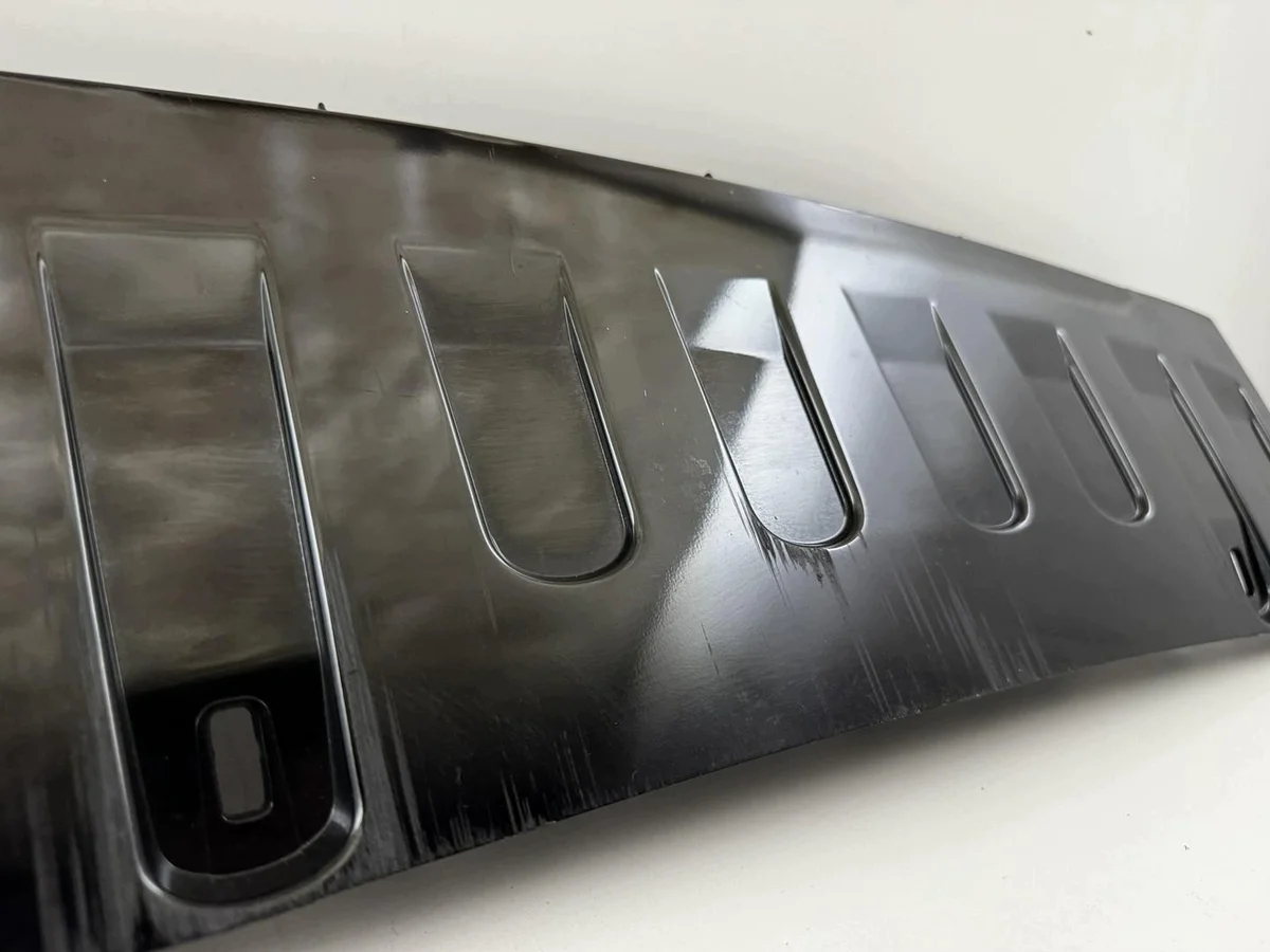 Audi E-TRON GT S Spoiler Stötfångare Fram image 5