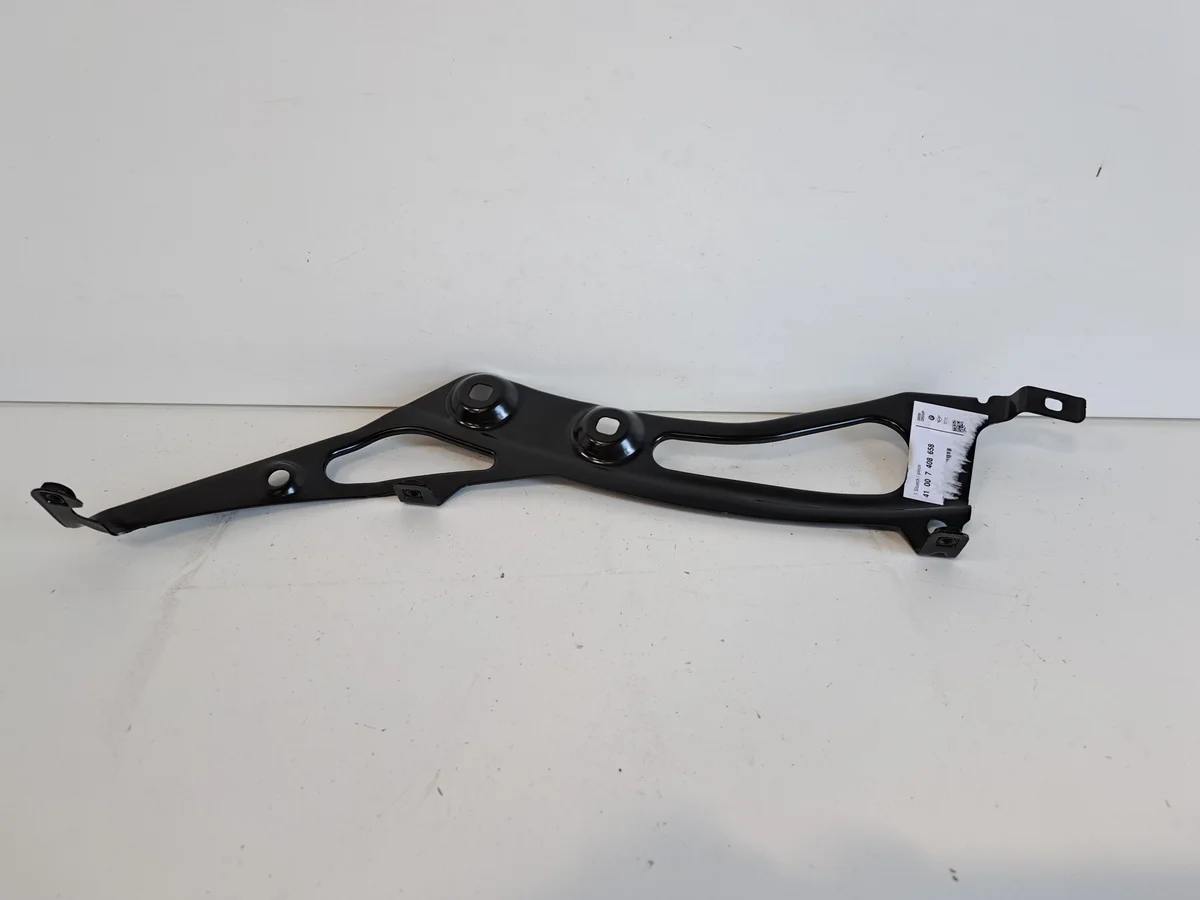 BMW F45 F46 Fender Bracket Front Right 7408658