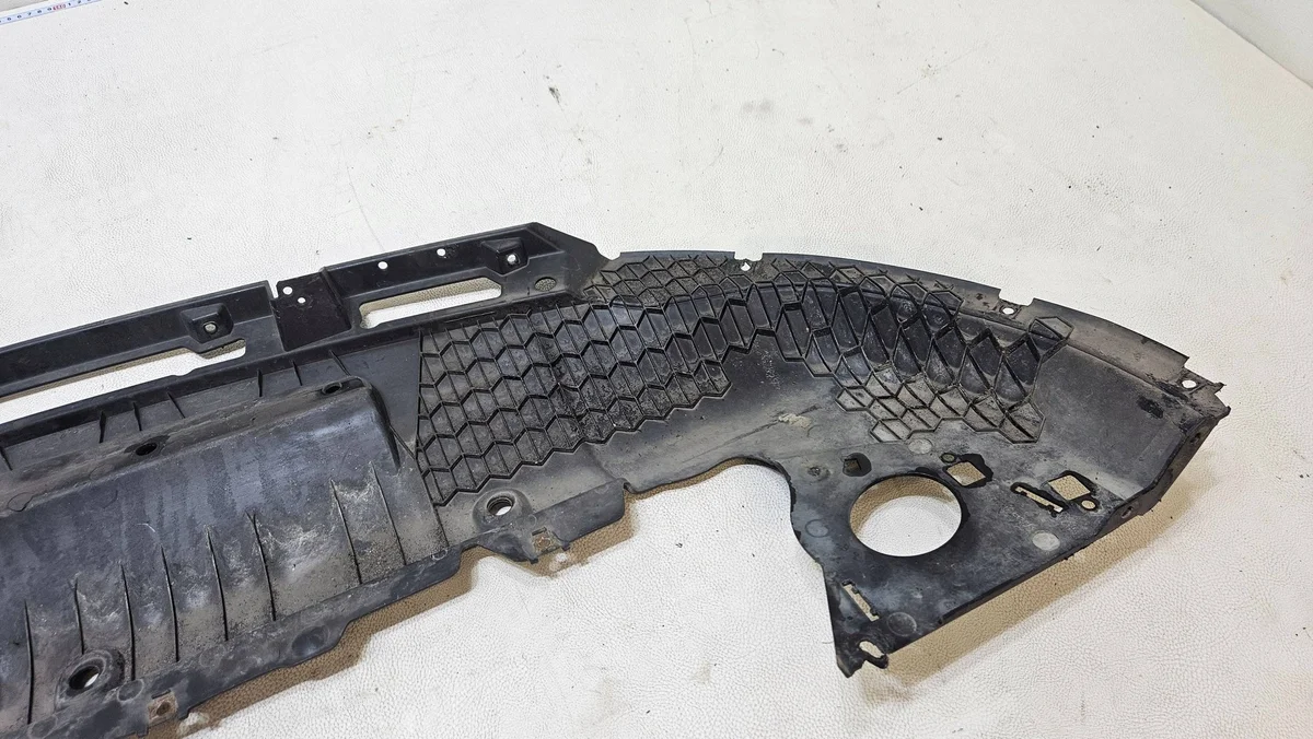 Plaque de protection avant Ford Kuga Mk3 image 9