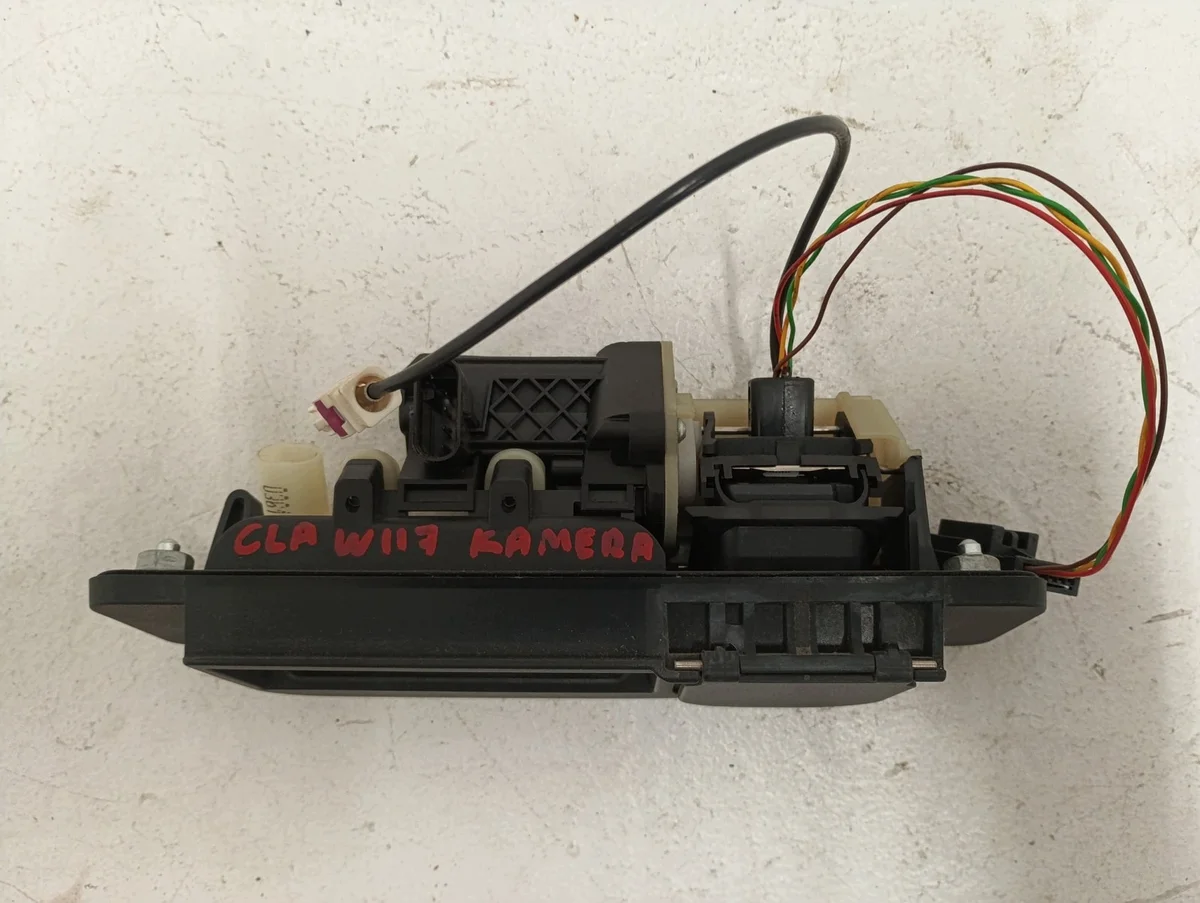 Maniglia bagagliaio Mercedes CLA A2227500593