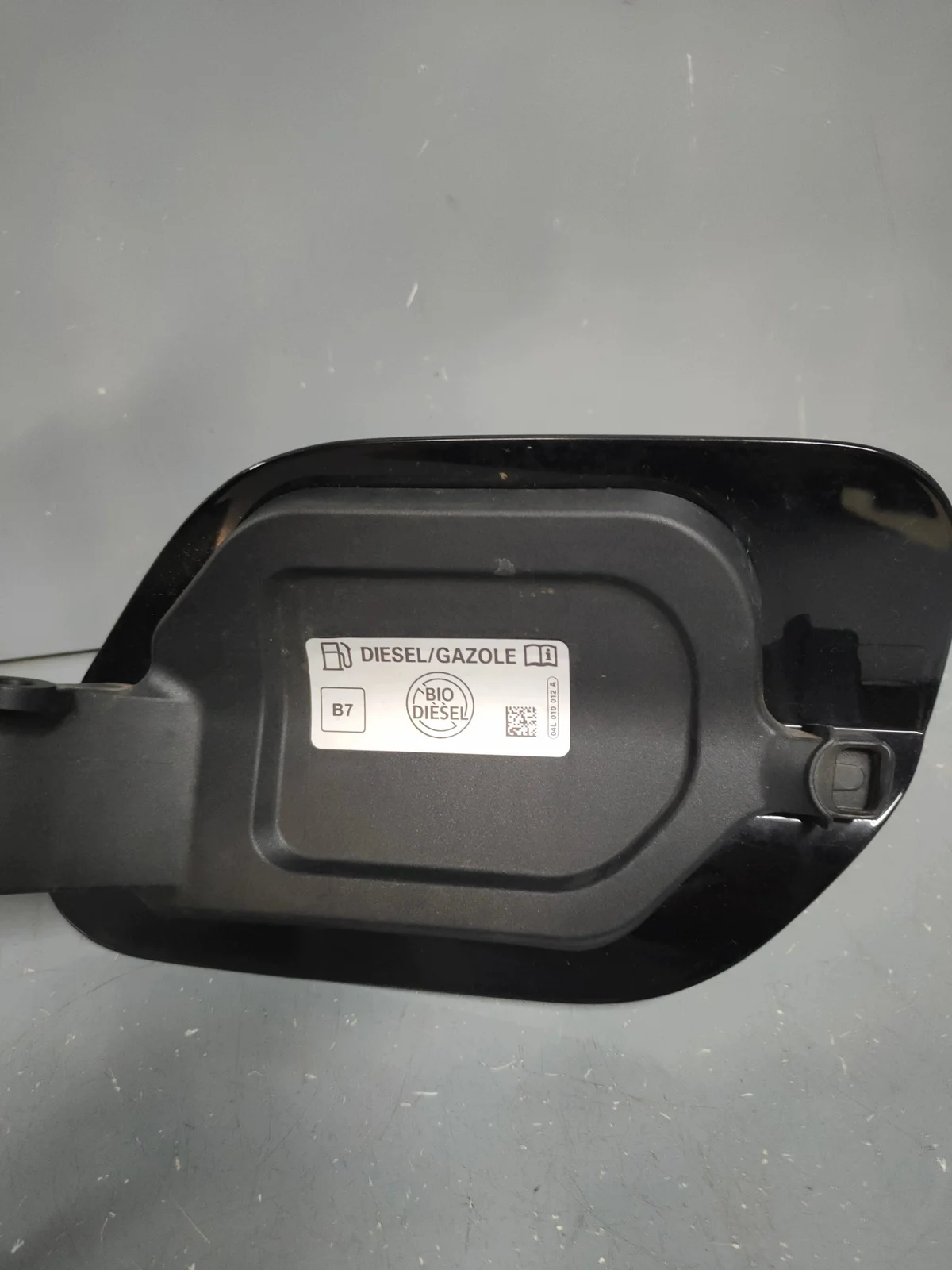 Klappe Kraftstofftank VW Passat B8 Kombi LC9X image 8