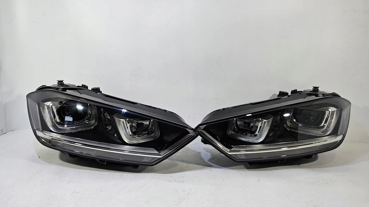 Golf VII 7 Sportsvan Bi-Xenon Scheinwerfer