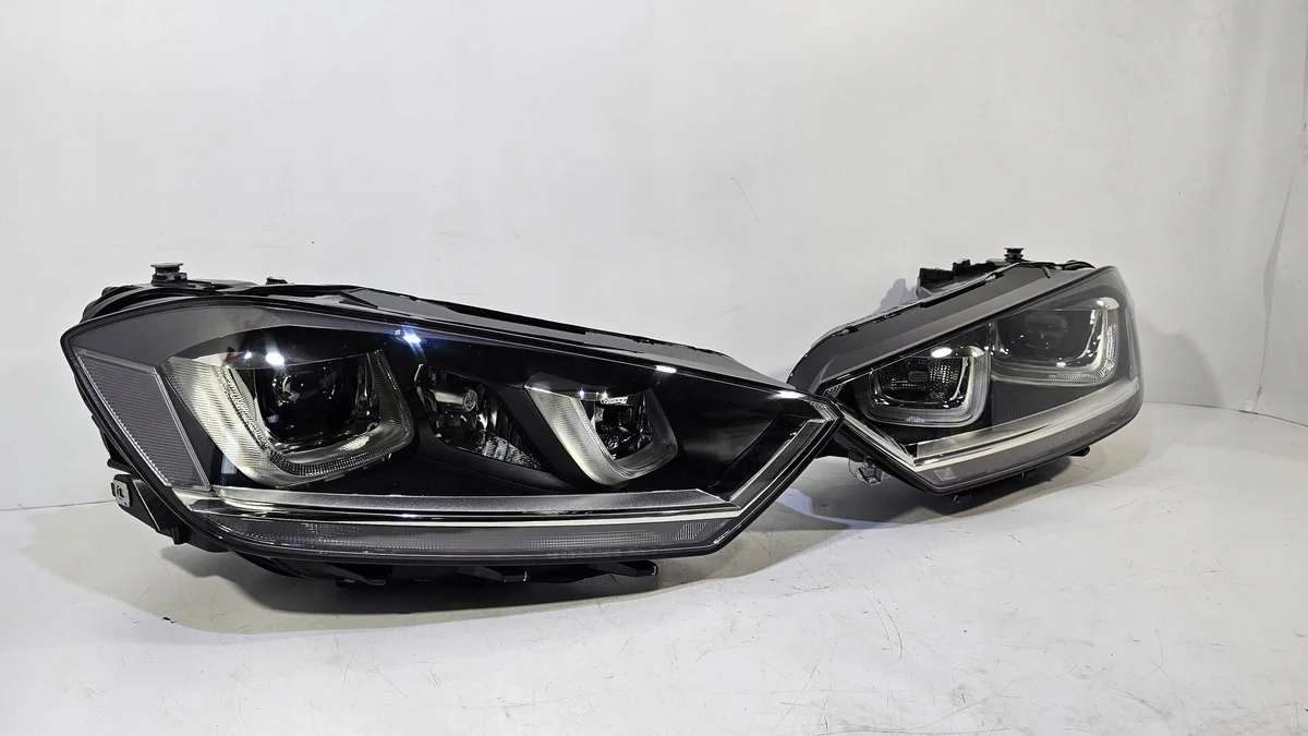 Golf VII 7 Sportsvan Bi-Xenon Scheinwerfer image 3