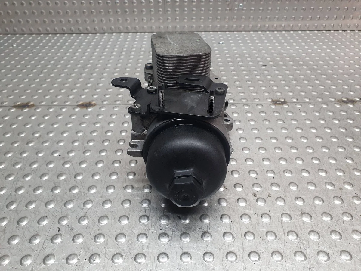 Ölfiltergehäuse Ford Focus Mk3 1.5 TDCI image 4