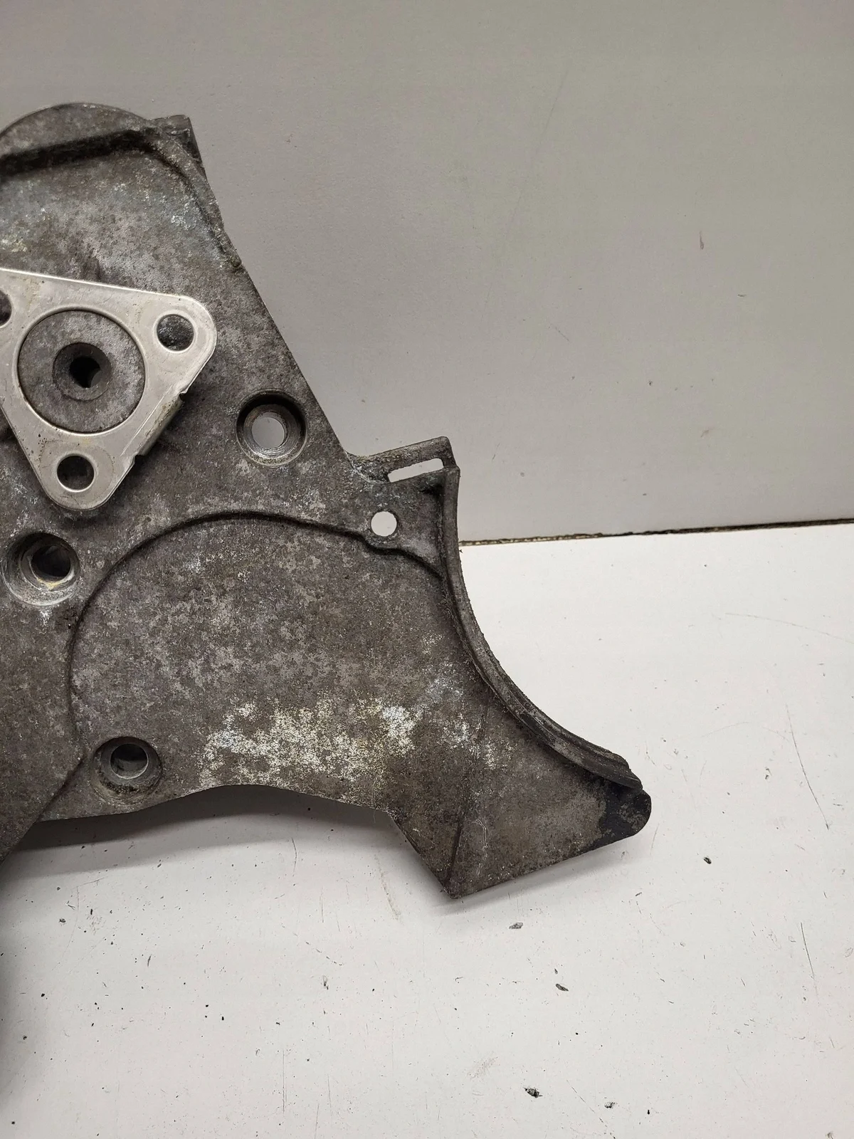Motorhalter Audi A8 D3 4E 077121235Q gebraucht image 4