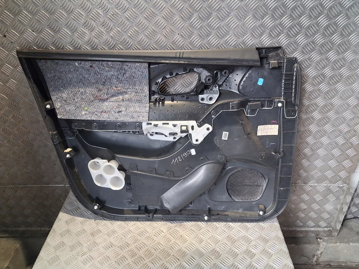 Dörrpanel höger fram Renault Kadjar 16R image 6